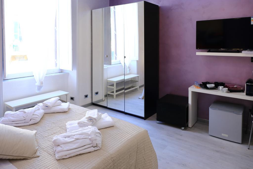 Mirko Luxury Inn โรม ภายนอก รูปภาพ